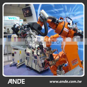 Made in Japan Specialized High Welding Quality C Type Servo Gun for Car LH Side Fender Welding photo-6