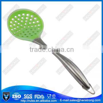 2015 kitchen utensils oil skimmer with stainless steel