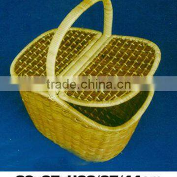 Pinic basket with two lids and handle