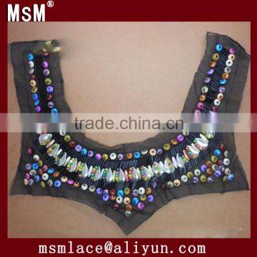 2015 ladies suit neck degign lace with colored stone and beads