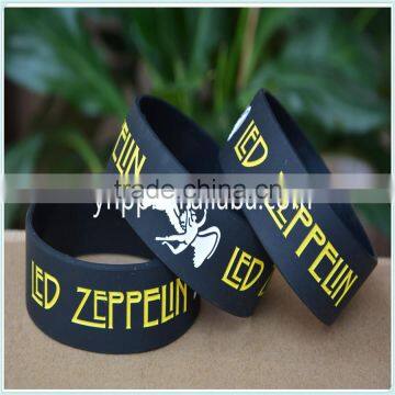 Personalized Design Silicone Bracelet Debossed Wristband