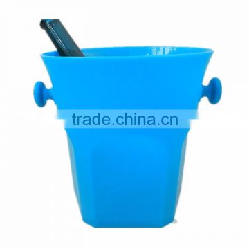 Custom Plastic Ice Bucket With Handle