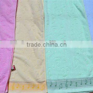 Microfiber velour bath towel with embroidery