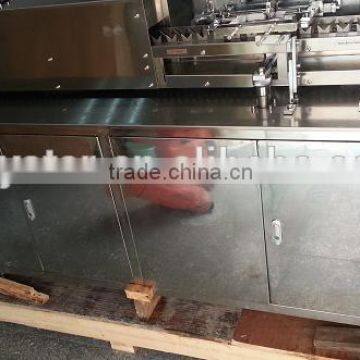 Medical Syringe Automatic Silk Screen Printing Machine photo-5