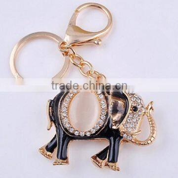 Fashion wholesale gift decorative metal diamond crystal elephant keychain