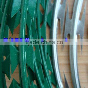 Alibaba Anping Trade Assurance ISO9001 Galvanized Razor barbed Wire BTO-22