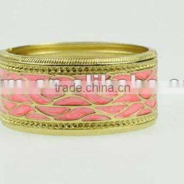 Indian style pink sqare bangle