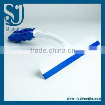 Trade Assurance popular plastic car window brush