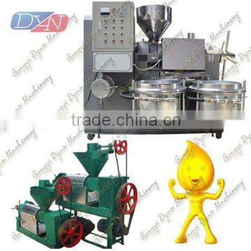 Olive oil making machine with filter