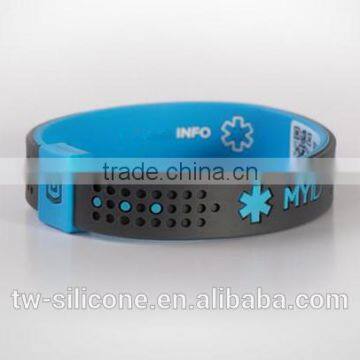 Wholesale high quality silicone id bracelet for with name