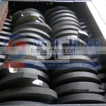 A Crush Molding a Variety of Materials of Beverage Bottle Machine / Beverage Bottle Shredding Machine photo-3