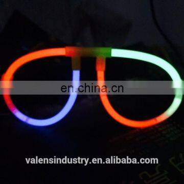 High Quality LED Lighted Glow in the Dark Glasses for Party/Festival/Dance/Concert/Camping/Bar/Game/Wedding