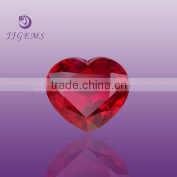 Wuzhou factory price 6*6mm heart shaped ruby for ring