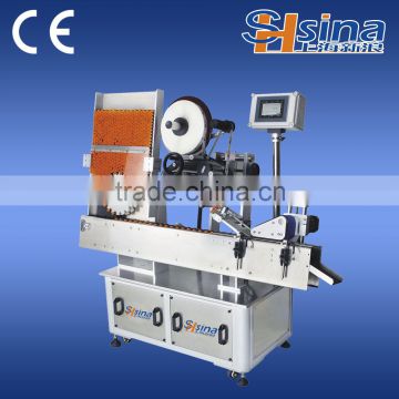 Accumbent Multifuncional double-side plastic bottle labeling machine