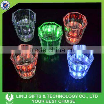 2016 New Hot Color Changing Led Flashing Octagon Shot Cup With Logo