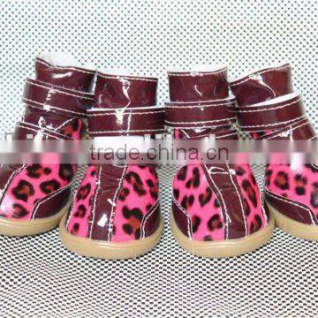 Leather dog shoes