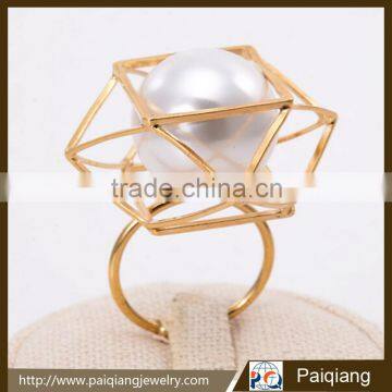 European exaggerated diamond icon big pearl alloy ring