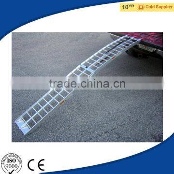 Aluminum Motorcycle Folding Ramp for Loading Sportbikes/Cruisers/Sport Motorcycles with 750lbs Weight Capacity