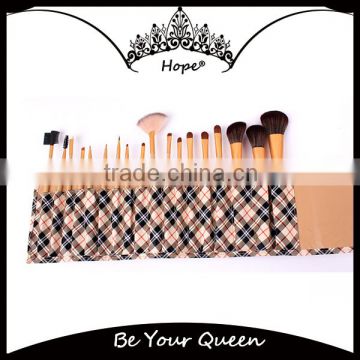 18pcs Soft Fiber Hair Chequer Makeup Brushes Set