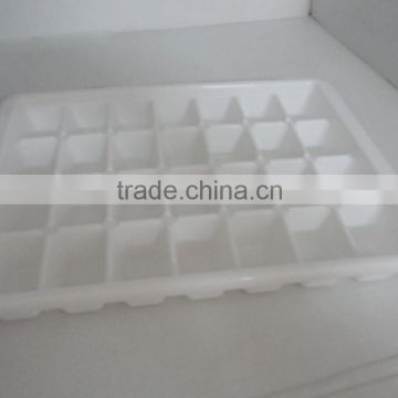 Plastic Ice cube tray with 28 lattice