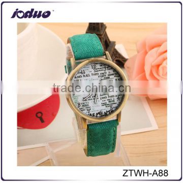 Cheap Price Retro Denim Canvas Design Fashion Newspaper Watch