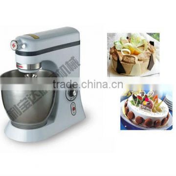 Automatic egg blender