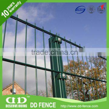 2016hot sale double wire welded mesh fence panel from China