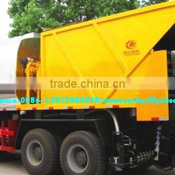 Howo 6x4 Asphalt Gravel Chip Sealer,asphalt Synchronous Chip Sealer 8000L Bitumen and 120000L Stone photo-6
