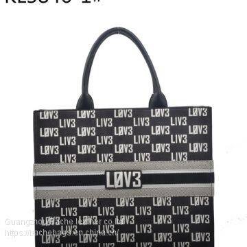 Factory for 15 Years, Specializing in The Development and Production of Women′s Bags and Men′s Bags, Monthly Production of 80, 000 Minimum Orde Only 300pcs KL3846-2#