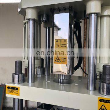 Liyi Vertical PVC Plastic Injection Molding Machine photo-7