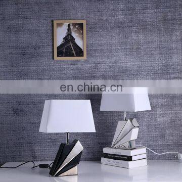 Unique Geometry Shape Hotel Modern Porcelain Bedside Lamps for Home Decor photo-6