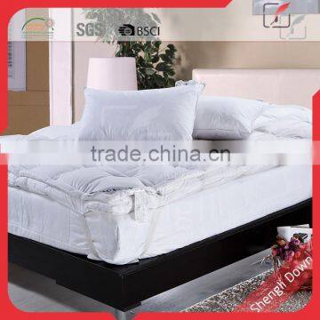 2.5 Gusset Mattress Topper With High Quality