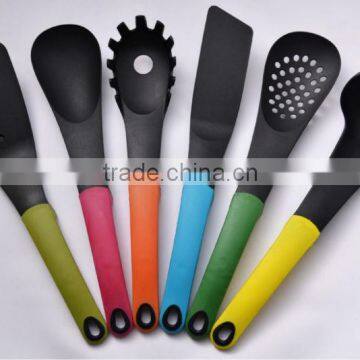 Colorful Kitchen Utensil Set
