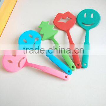 factory silicone handle nylon colorful kitchenwares cooking tools set slotted ladle turner spoon pasta claw kitchen utensils