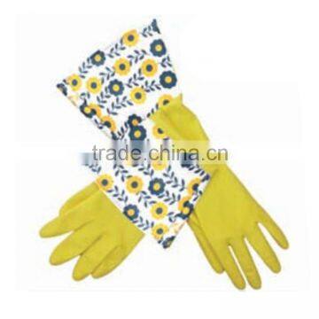 medium size yellow silicone kitchen gloves