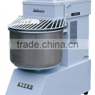 Adjusted speed spiral dough mixer