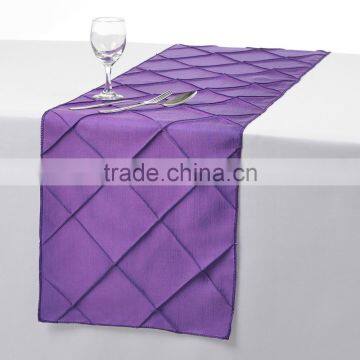 Pintuck Taffeta Table Runner For Wedding/Holiday Decoration