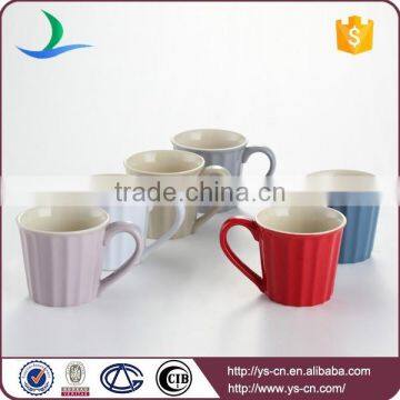 Ceramic glazed embossed mugs with handle wholesale