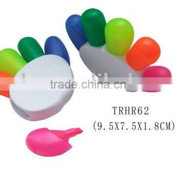 Hand shaped 5 in 1 highlighter pen