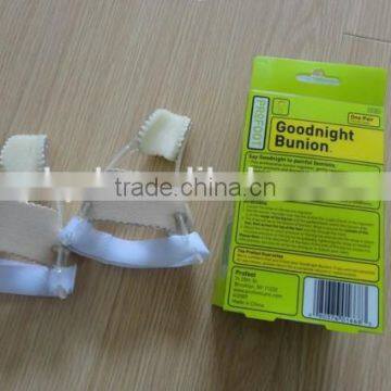 Bunion toe Regulator toe separator correction device