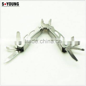 91001 9-in-1 Multifunction Folding Pliers photo-3