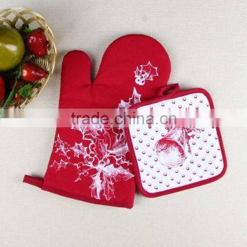 Christmas Theme Highly Recommend Kitchen Cooking Pot Holder and Oven Mitten Glove