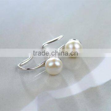 Wholesale 925 Elegant Pearl Half Hoop Silver Earring Hoop in Silver Jewelry photo-5