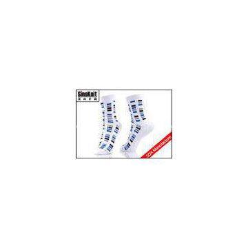 Soft and Breathable Plain Cotton Mens Casual Socks / Man Leisure Socks With Custom Logo photo-1