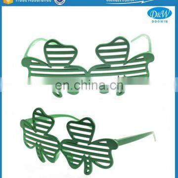 Funny Clover Shape Party Sunglasses for St. Patrick photo-2