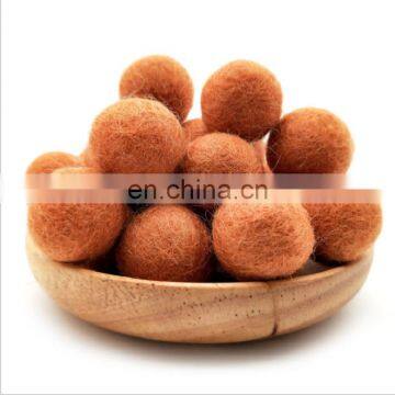 Eco Friendly Natural Wool Ball photo-3