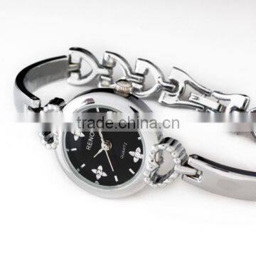 2015 Brand New Fashion Ladies Pearl Bracelet Watch Lady Quatz Watch Black LD024 photo-3