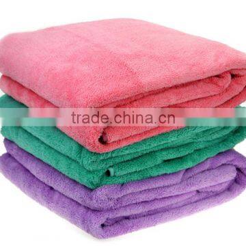 100% Polyester Lana De Coral Fleece Blanket