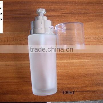 Frosted 100ml glass lotion bottle with sprayer