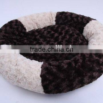 Winter Round Padded Pet Bed